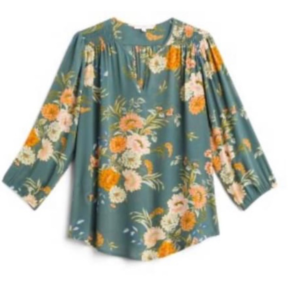 Fun2fun Kinny split neck smocked shoulder blouse 2x